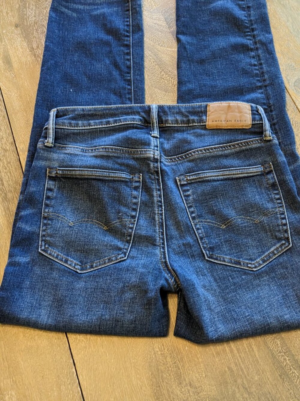 American Eagle Dark Wash Distressed Original Straight Airflex Blue Jeans Size 26 - Picture 15 of 15